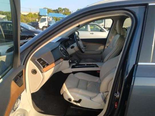 2018 Volvo XC90 t5 image 6