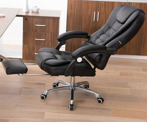 Office Seat: Reclining Swivel Manager Office Seat image 2