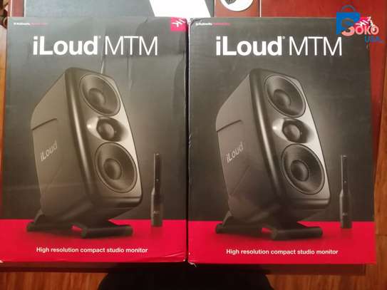 Best studio monitors for mixing, home studios and podcasting image 3