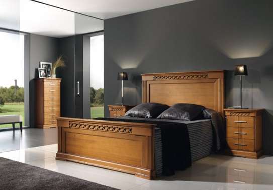 Wooden 5*6 bed image 1