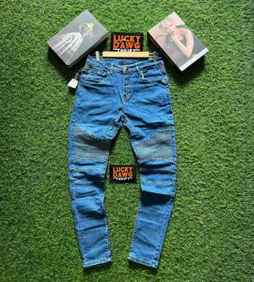 Quality and designer jeans image 1