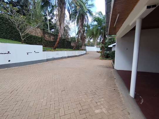 6 Bed House with Garden in Runda image 10