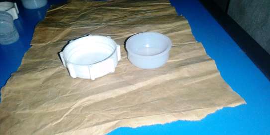 jerrican caps image 7