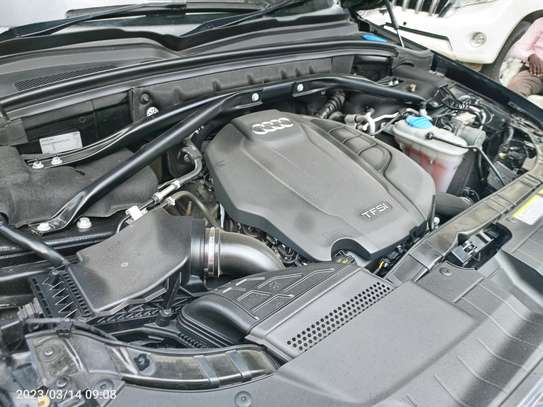 Audi Q5 black image 7
