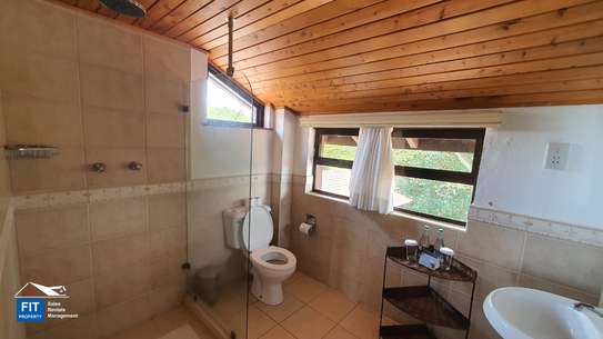 3 Bed House with En Suite at Naivasha image 16