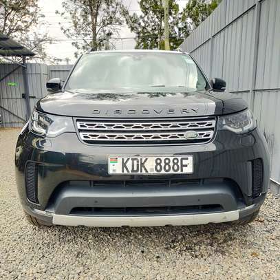 Land Rover Discovery 5 image 3