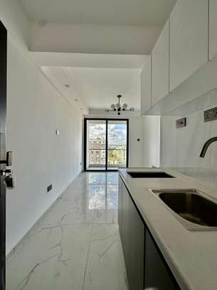1 Bed Apartment with En Suite in Kilimani image 1