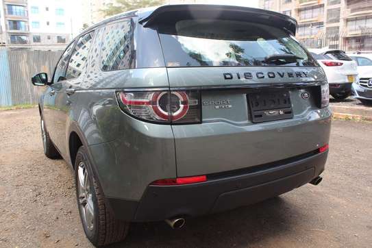 Discovery sport image 3
