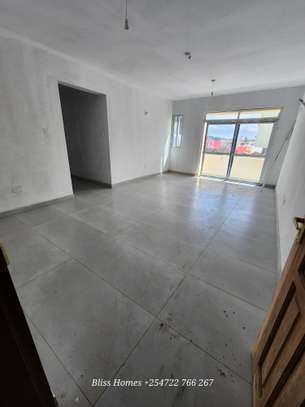 3 Bed Apartment with En Suite at Bamburi Mwisho image 17