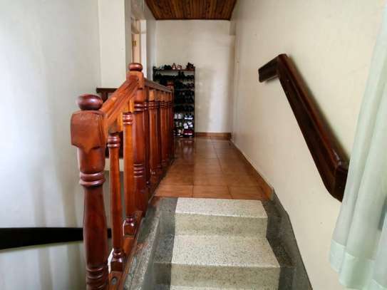 4 Bed Townhouse with En Suite at Near Boma Hotel image 9