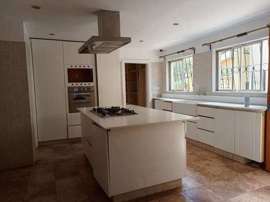 5 Bed Villa with En Suite in Muthaiga image 20