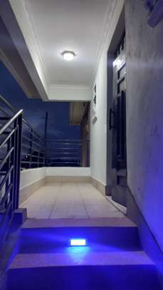 5 Bed Townhouse with En Suite at Ridgemount Court image 7