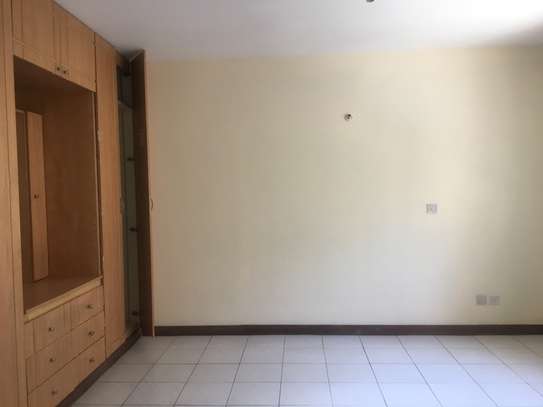 3 Bed Apartment with En Suite at Kingara Road image 14