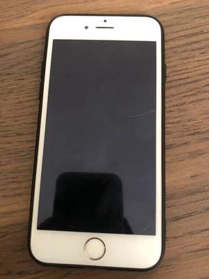 Used iPhone 6 64GB Gold image 1