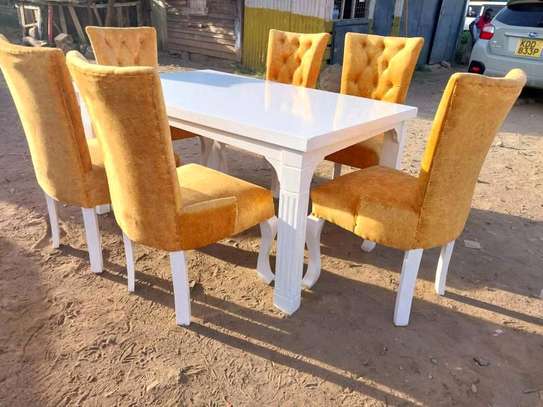 Chesterfield 6 seater dining set image 7
