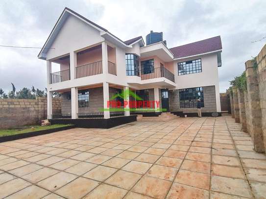 5 Bed House with En Suite at Ondiri image 1