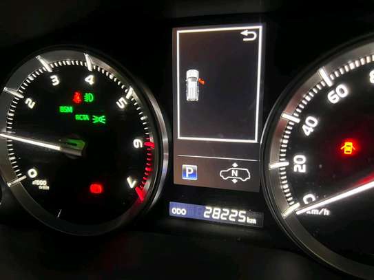 Landcruiser zx image 11