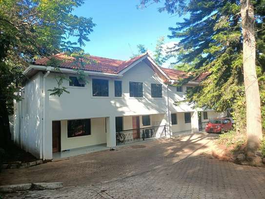 3 Bed House with En Suite at Muthaiga image 19