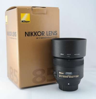 Nikon AF-S NIKKOR 85mm f/1.8G Lens image 1