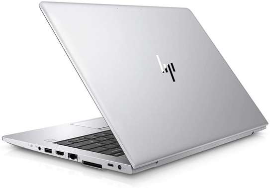 HP EliteBook 830 G5 Core i5 8th gen 8GB/256SSD NON TOUCH image 3