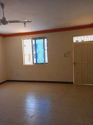 3 Bed Townhouse with En Suite in Mtwapa image 5