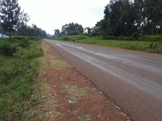 Apx 1.2 Acres Near Muhanda Mkt, 1.7m Next to Ksm Busia Rd image 5