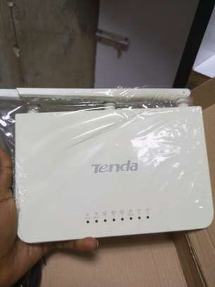 Tenda F3 Refurbished Routers image 1
