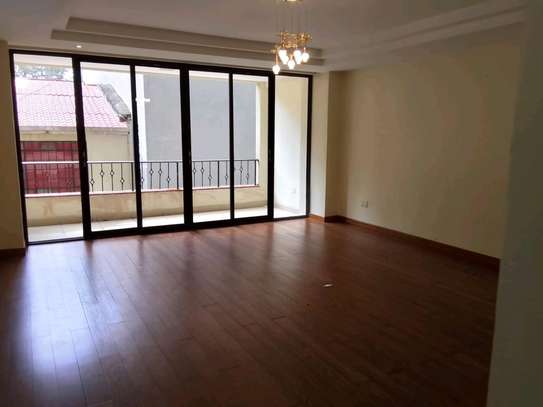 3 BEDROOM + DSQ image 1