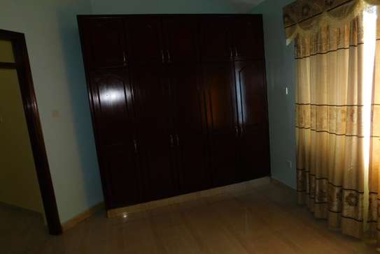 5 Bed Townhouse in Nyali Area image 3