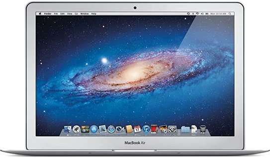 Apple 13" MacBook Air, 1.8GHz Intel Core i5 Dual Core Processor, 8GB RAM, 256GB SSD, Mac OS image 2