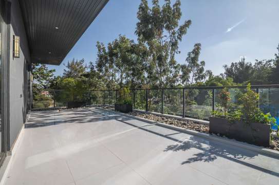 5 Bed Villa with En Suite at Jacaranda Avenue image 12