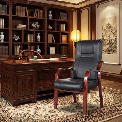 Black Leather Executive Visitor Chair image 2