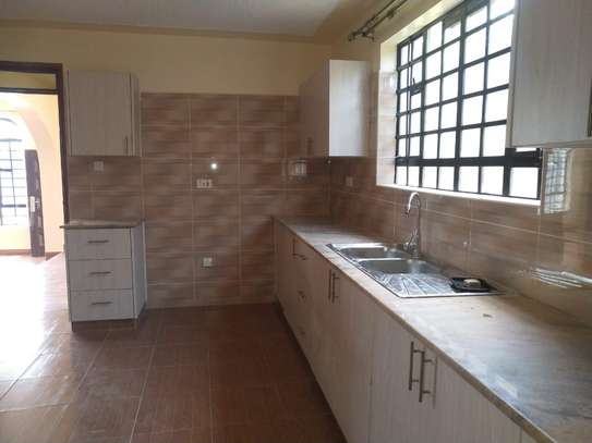 Beautiful 4 BR Houses plus Sqs in Ngong image 2