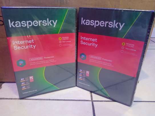 Kaspersky Internet Security 2021, 3 Devices + 1 User Free image 1