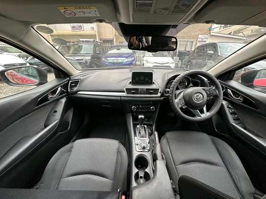 2016 Mazda axela image 6