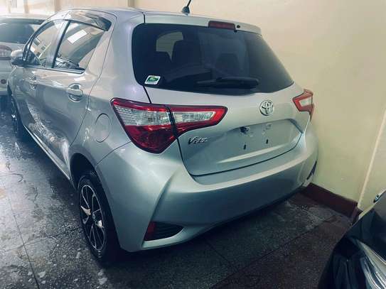 Toyota vitz 1300cc image 6