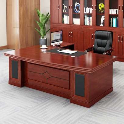 Executive Desk: 1600mm Executive Desk image 5