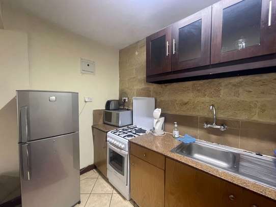 Serviced 1 Bed Apartment with En Suite in Westlands Area image 5