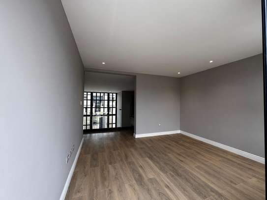 4 Bed Townhouse with En Suite in Runda image 13