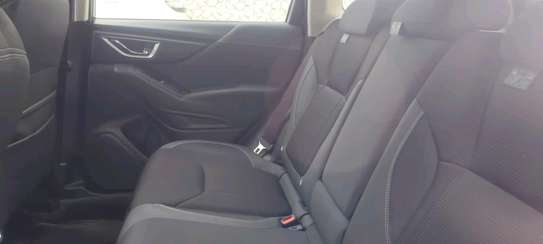 Subaru Forester Non Black 2018 AWD image 6