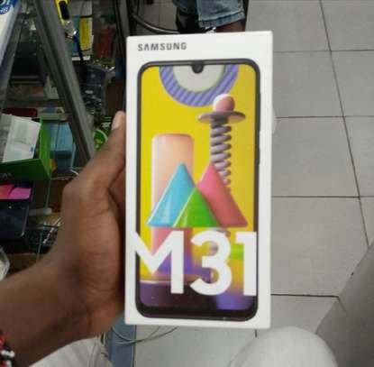 Samsung Galaxy M31, 6.4", 128GB + 6GB RAM-black image 2