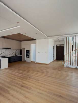 5 Bed Townhouse with En Suite at Lavington Green image 7