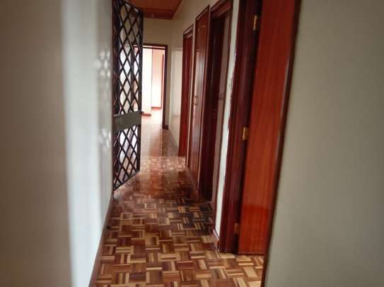 4 bedroom apartment for rent in Kilimani image 13