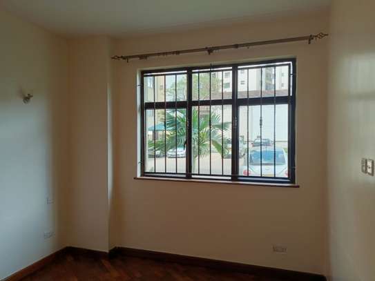 2 Bed Apartment with En Suite at Kilimani Estate image 12
