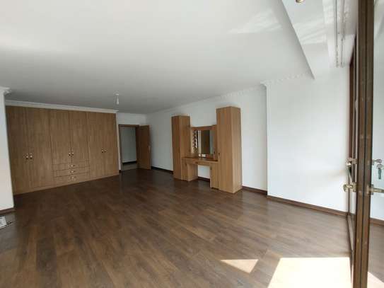 6 Bed House with En Suite at Muthaiga Road image 19