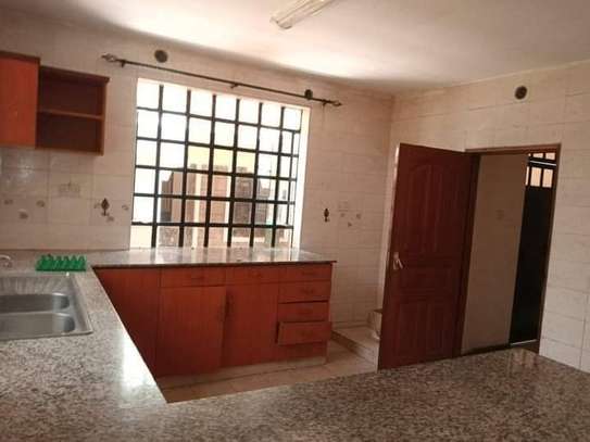 4 Bed House with En Suite at Hekima Road image 13