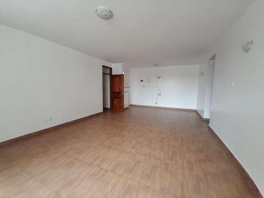 3 Bedroom apartment All Ensuite with a Dsq image 2