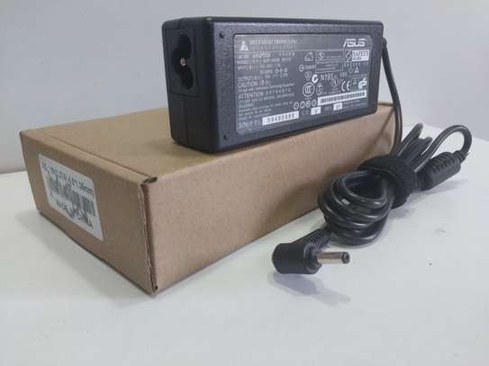 Asus Laptop Charger AC Adapter 19V 2.37A 4.0mm x 1.35mm Comp image 1