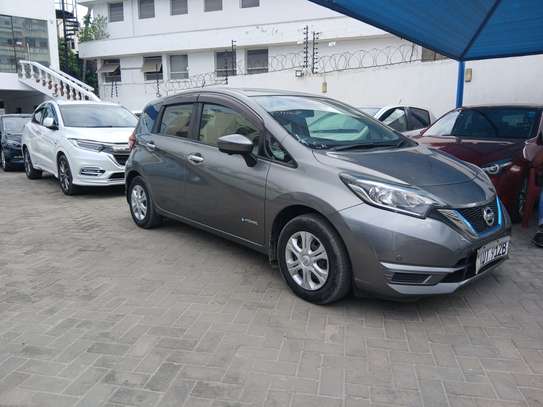 Nissan note E-power deposit 450K image 2