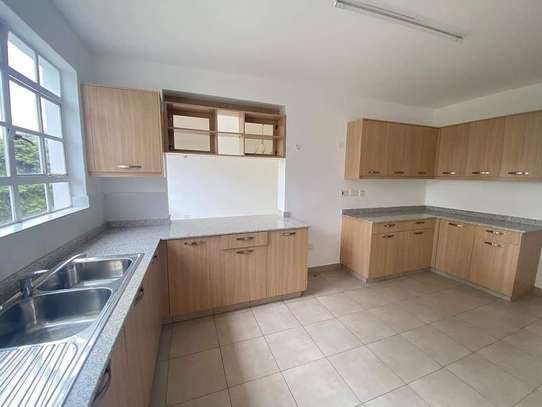 3 Bed Apartment with En Suite in Lavington image 2